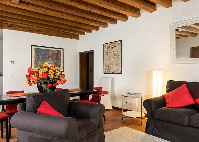 Elegant Top Floor Terrace Apartment 4 Min From St Mark S Square No Lift Venice Heaven Apartments Collection Venedig