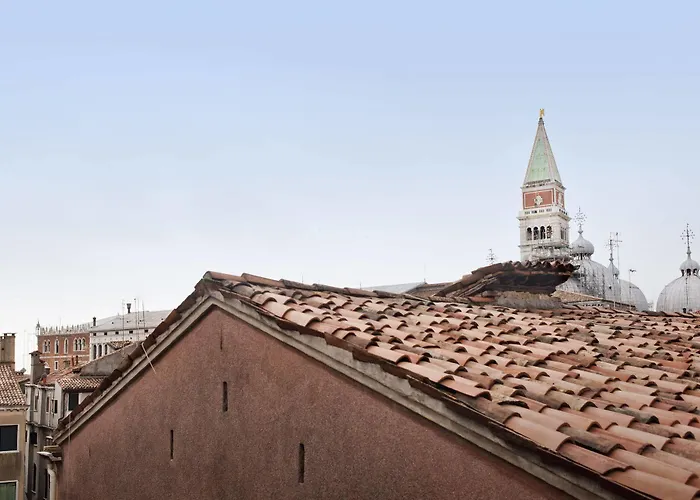 Elegant Top Floor Terrace Apartment 4 Min From St Mark S Square No Lift Venice Heaven Apartments Collection Venise